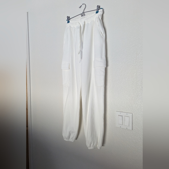 Abercrombie & Fitch SoftAF Cargo Sunday Sweats Ivory Cotton & Polyester Size M - Picture 2 of 2